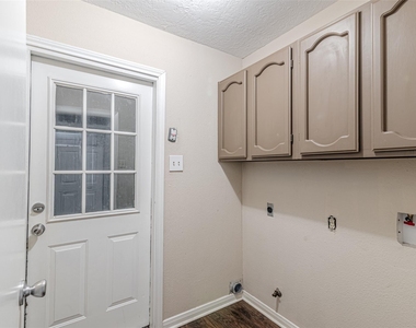 9702 Birsay Street - Photo Thumbnail 22