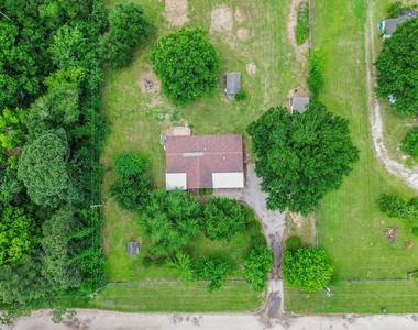18303 James Road - Photo Thumbnail 33