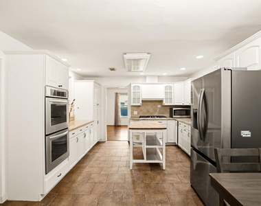 5238 Kinglet Street - Photo Thumbnail 15