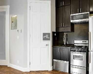 West 103 Street - Photo Thumbnail 1