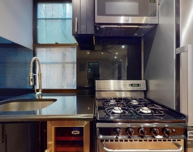 438 West 52nd Street #7C - Photo Thumbnail 2