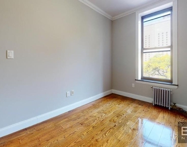 438 West 52nd Street #7C - Photo Thumbnail 9