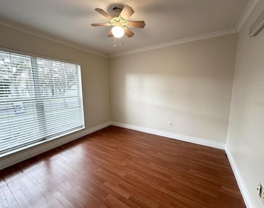 931 Hunter Lane - Photo Thumbnail 9