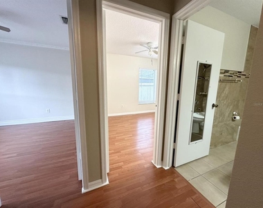 931 Hunter Lane - Photo Thumbnail 8