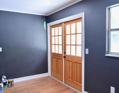 308 N Salisbury Avenue - Photo Thumbnail 20