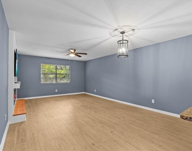 4045 Arrowwood Court - Photo Thumbnail 4