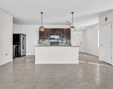 3097 Suncoast Plains Drive - Photo Thumbnail 10