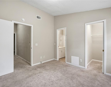 1910 W Sligh Avenue - Photo Thumbnail 16