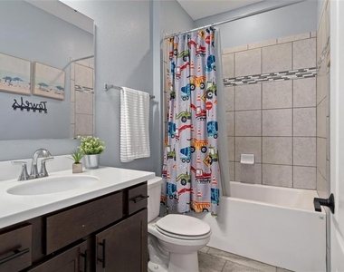 12409 Brick Cobblestone Drive - Photo Thumbnail 15