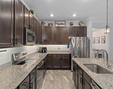 12409 Brick Cobblestone Drive - Photo Thumbnail 10