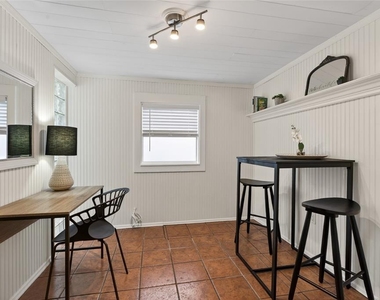 5617 19th Avenue S - Photo Thumbnail 6