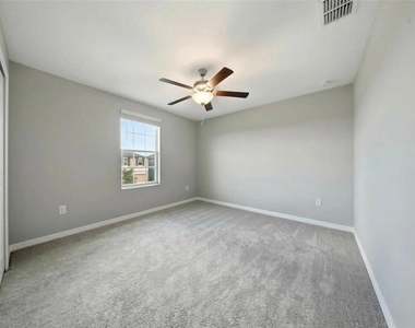 15617 Charr Island Street - Photo Thumbnail 27