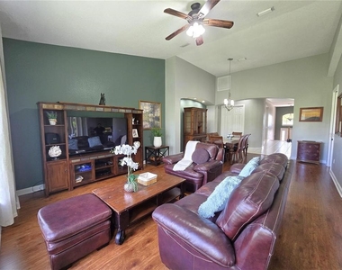 5429 46th Court W - Photo Thumbnail 14