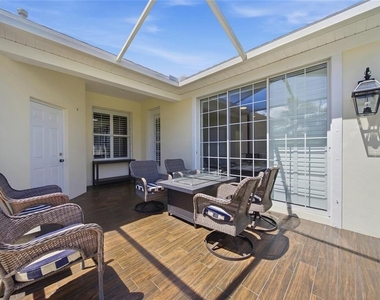 5610 Golden Isles Drive - Photo Thumbnail 4