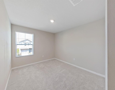 2763 Scarlet Bay Place - Photo Thumbnail 26