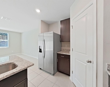 2763 Scarlet Bay Place - Photo Thumbnail 10