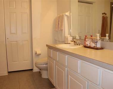 9238 Stone River Place - Photo Thumbnail 13