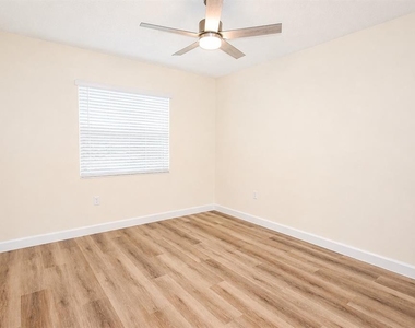 2229 Foggy Ridge Parkway - Photo Thumbnail 15