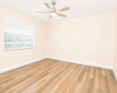 2229 Foggy Ridge Parkway - Photo Thumbnail 22