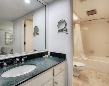 4786 Fox Hunt Drive - Photo Thumbnail 9