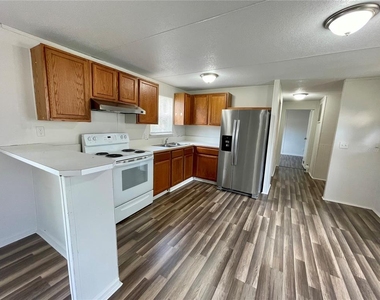 6328 Eugene Acres Lane - Photo Thumbnail 4
