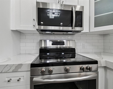 4036 Cortez Drive - Photo Thumbnail 11