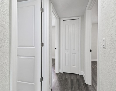 4036 Cortez Drive - Photo Thumbnail 24
