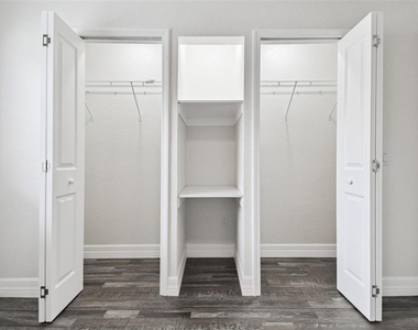 4036 Cortez Drive - Photo Thumbnail 34