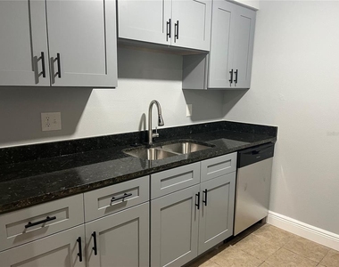 9105 Tudor Drive - Photo Thumbnail 6