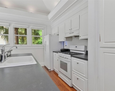 126 8th Avenue Ne - Photo Thumbnail 20