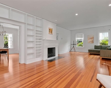 126 8th Avenue Ne - Photo Thumbnail 9