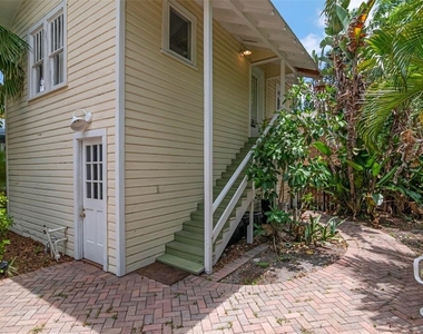 126 8th Avenue Ne - Photo Thumbnail 43