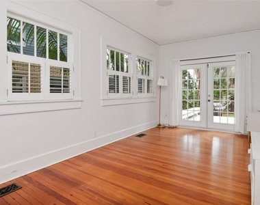 126 8th Avenue Ne - Photo Thumbnail 11