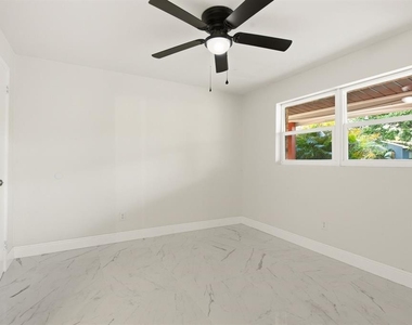 708 Pennsylvania Avenue - Photo Thumbnail 15