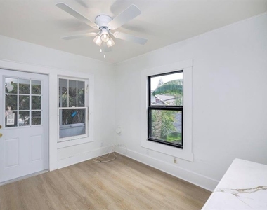 622 7th Avenue N - Photo Thumbnail 2