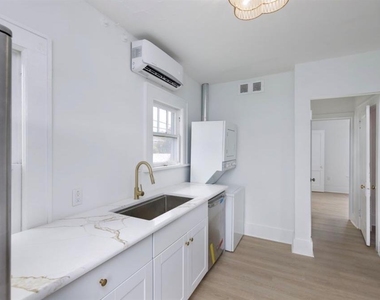 622 7th Avenue N - Photo Thumbnail 6