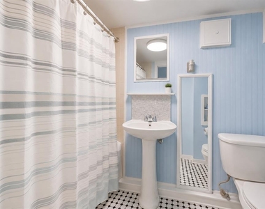 2501 1/2 Oakdale Street S - Photo Thumbnail 14