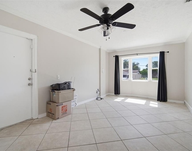 7403 Providence Road - Photo Thumbnail 46