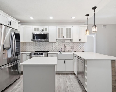 7403 Providence Road - Photo Thumbnail 38