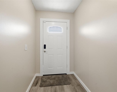 7403 Providence Road - Photo Thumbnail 11