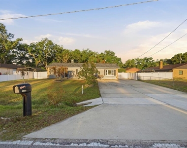 7403 Providence Road - Photo Thumbnail 2