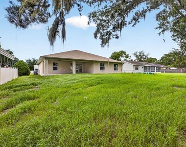 12038 San Angela Drive - Photo Thumbnail 25