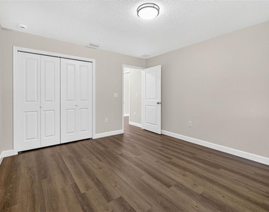 12038 San Angela Drive - Photo Thumbnail 15