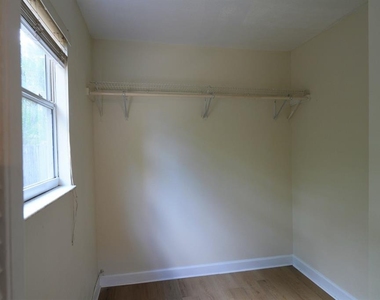 2834 25th Avenue N - Photo Thumbnail 11