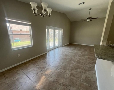 30936 Burleigh Drive - Photo Thumbnail 28