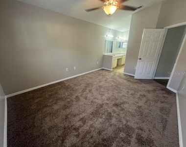 30936 Burleigh Drive - Photo Thumbnail 9