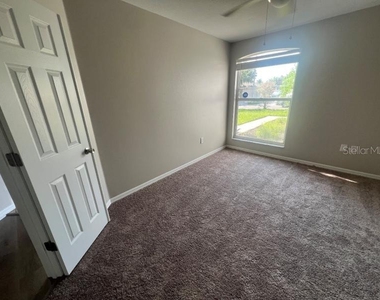 30936 Burleigh Drive - Photo Thumbnail 7
