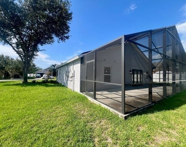 30936 Burleigh Drive - Photo Thumbnail 2