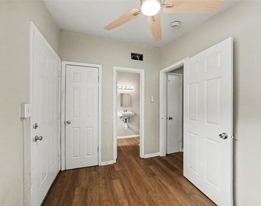 4022 E Henry Avenue - Photo Thumbnail 21