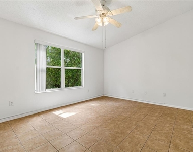 6245 Osprey Lake Circle - Photo Thumbnail 31
